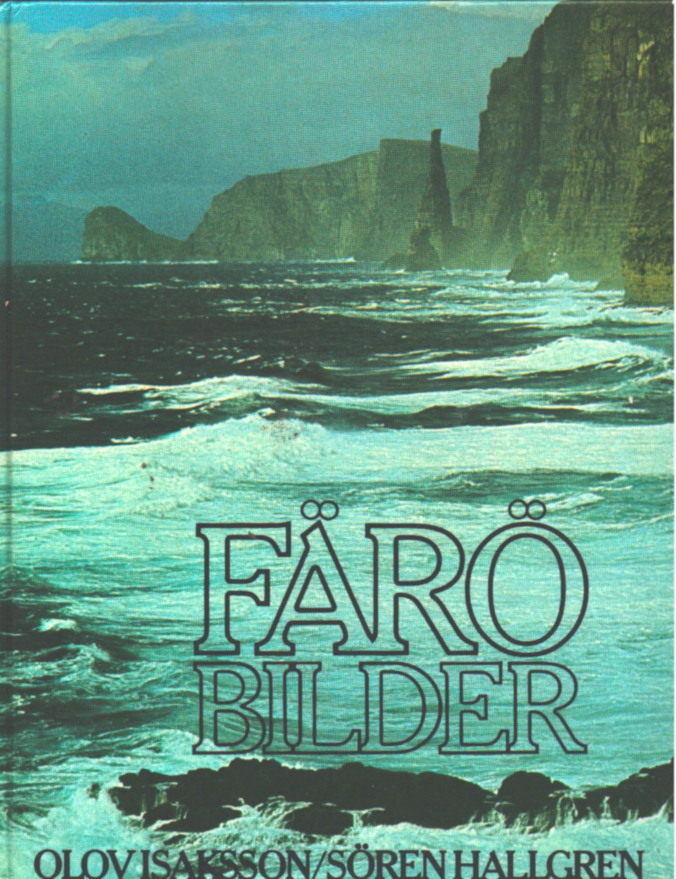 <em>Färöbilder</em>, Isaksson, Olov (text) & Hallgren, Sören (foto), LT's Förlag, Stockholm 1976, 175 s.